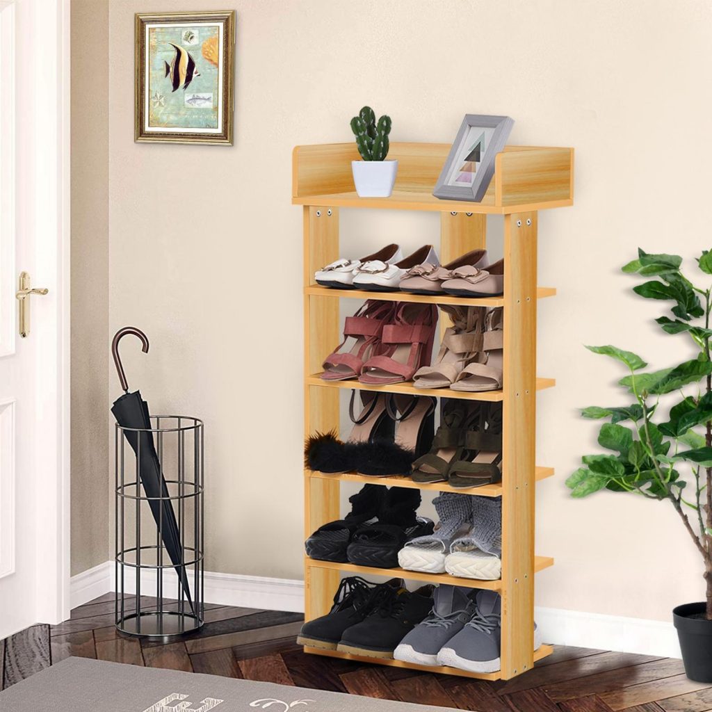 Experts suggest that you design the entrance shoe cabinet like this